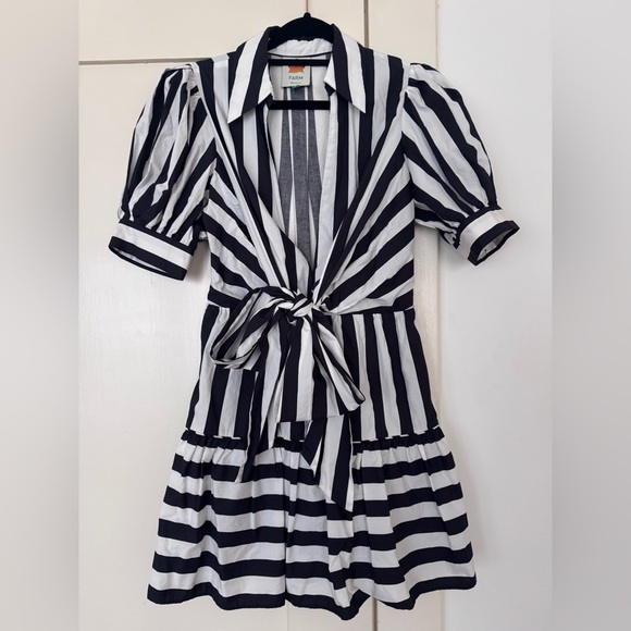 FARM Rio Mixed Stripes Short Sleeve Mini Dress - Picture 2 of 4